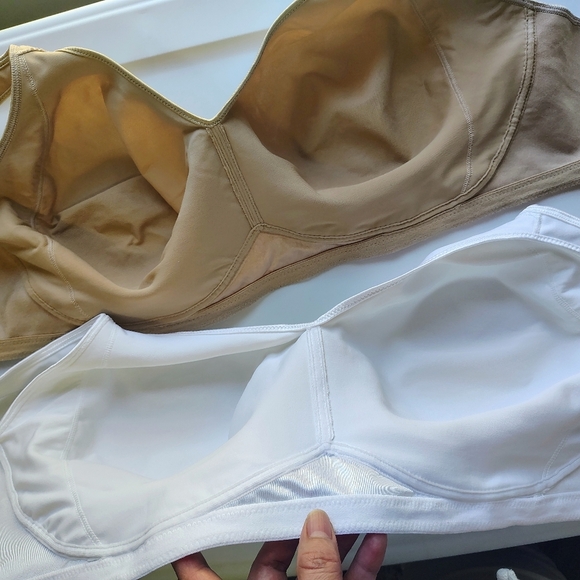 Playtex Wireless bras, breathable, support on sides&back,white & beige, 46DD. - Picture 10 of 16